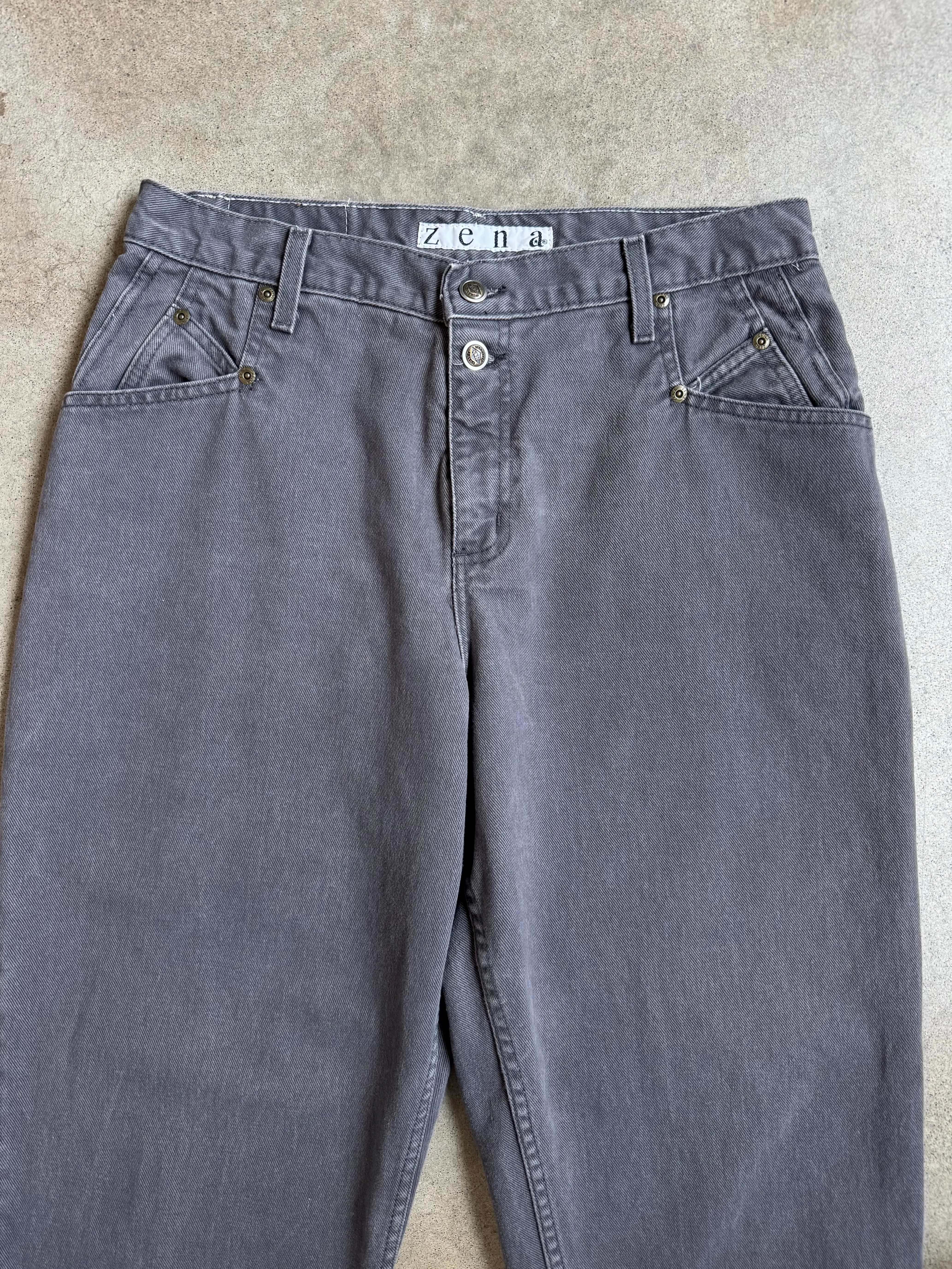 90s Vintage Zena Grey High-Waisted Tapered Jeans (W32”)